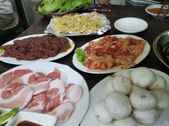-韩风烤牛肉冷面店