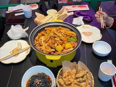 -多嘴超级肉蟹煲(中街恒隆故宫店)