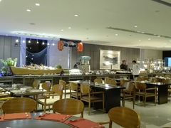 大堂-OPEN開全日自助餐厅·牛肉火锅·海鲜(佛山希尔顿酒店)
