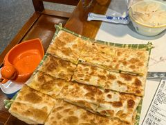 -乡土黄·鲜牛肉火锅·小龙虾(兴业街店)