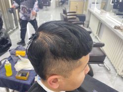 -朗峰专业美发沙龙