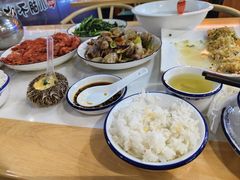 -四川小胡子海鲜(丁村万人海鲜广场店)