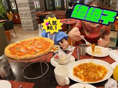 -WOLFGANG PUCK KITCHEN & BAR(迪士尼小镇店)