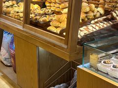 -小飞象面包公社(珠江路金鹰店)