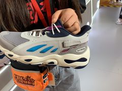 -李宁(苏州中心店)