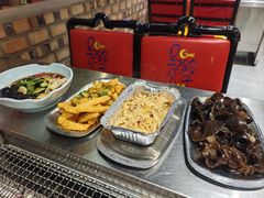 -马路牙子烧烤音乐酒馆(望京店)