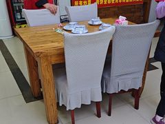 -溢心园香河肉饼总店