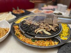 -韩宫宴炭火烤肉(昆山金鹰店)