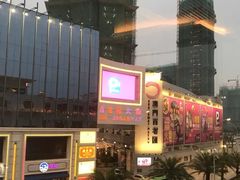 -百老汇美食街