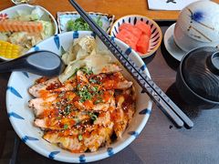 炙烧三文鱼盖饭定食-九井澤精致料理(金茂店)