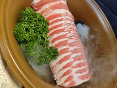 -老牌坊云南鱼豆花火锅(哈西万达店)