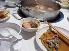 -犇鼎牛潮汕牛肉火锅(新辰里学清路店)
