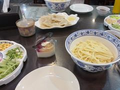 -老北京炸酱面大王.铜锅涮肉(朝阳门店)