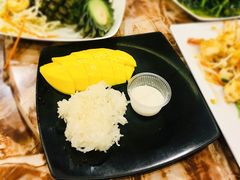 -两兄弟Song Pee Nong(2号店)