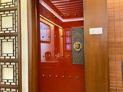 -梅龙镇酒家(南京西路总店)