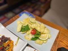 青柠拌鲜菠萝-云海肴·汽锅鸡·云南菜(美罗城店)