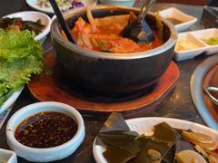 -一品诚记烤肉(大连柏威年购物中心店)