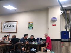 大堂-崇德楼水盆牛羊肉泡馍馆(文艺路店)