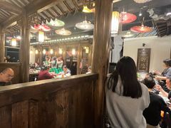 -聚汇三少·龙虾·中餐厅(莫邪路新天地店)