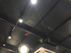 -周幺妹重庆老火锅(银泰城总店)