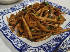 -邱记私房菜·十八年本地菜