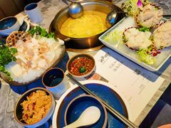 -大头椰·海南椰子鸡火锅(思明万象城店)