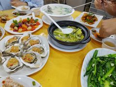 -鹏城人家海鲜酒家·23年老字号(较场尾店)