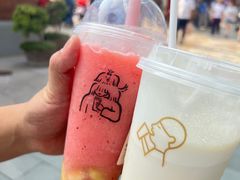 -喜茶(迪士尼小镇·平行宇宙店)