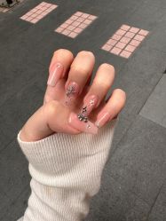 -尤米一站式美甲美睫