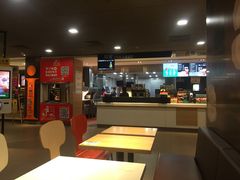 -麦当劳(南京路2店)