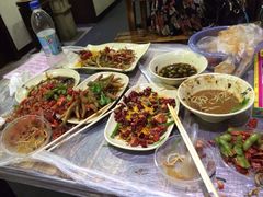 -巴厘龙虾·榜首油焖大虾(音乐学院·沿江酒馆店)