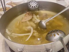 -一哥澳门豆捞 · 十七年经典澳门火锅(四季天地店)