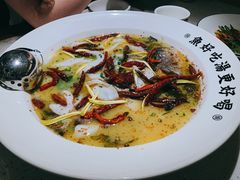 招牌老坛酸菜鱼-江渔儿酸菜鱼·拔草餐厅(虎门君乐汇店)