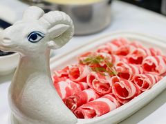 杜泊羊-红鼎豆捞·非遗鲍皇汤火锅(宝丰路店)