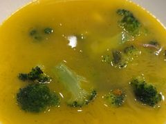 -侬佳蒸菜馆(听潮店)