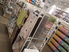 -名创优品(广东东莞东城万达2店)