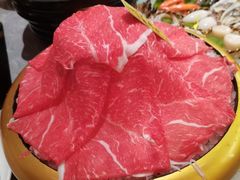 M8和牛畅吃-一绪に寿喜烧(荟聚店)