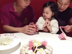 -红宝石·鲜奶小方·海派西点房(丰庄店)