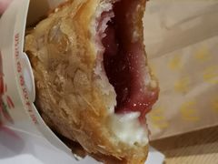 奶冻莓莓双料派-麦当劳(湖滨路店)
