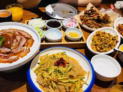 -额娘·春饼烤鸭(乐汇城店)