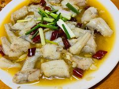 红烧龙鱼-温州一家人美食(西木头市店)