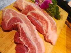 -唯成•韩国炭火烤肉 유성고기