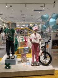 -巴拉巴拉(首创奥特莱斯店)