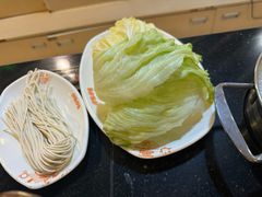 -呷哺呷哺(世贸.工三店)
