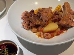 番茄玉米煲龙骨-汤城小厨•粤菜•靓汤(金宝街店)
