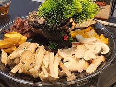 -一善菌·云南菌汤·云南菜(银泰城店)