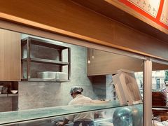 -李与白包子铺(桐梓林店)