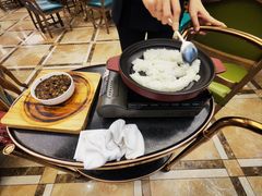 -品海楼·大连海胆锅贴馆(东港店)