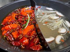 -冯校长老火锅(中联广场店)