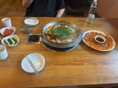 -喇喇排骨火锅·传统韩式脊骨汤(望京西园总店)